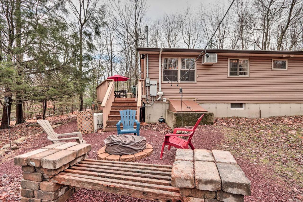 Poconos Home With Game Room Walk To Lake Harmony! Buitenkant foto