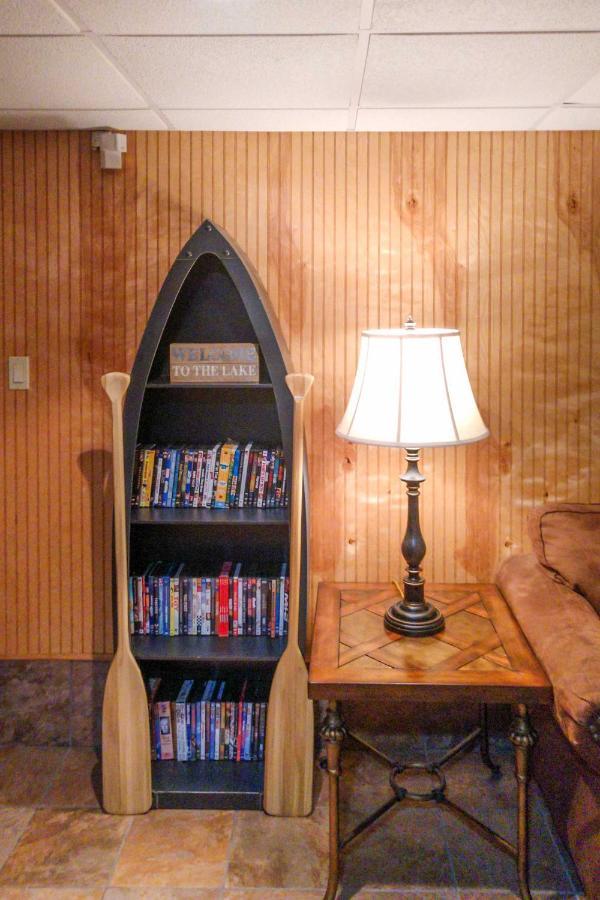 Poconos Home With Game Room Walk To Lake Harmony! Buitenkant foto